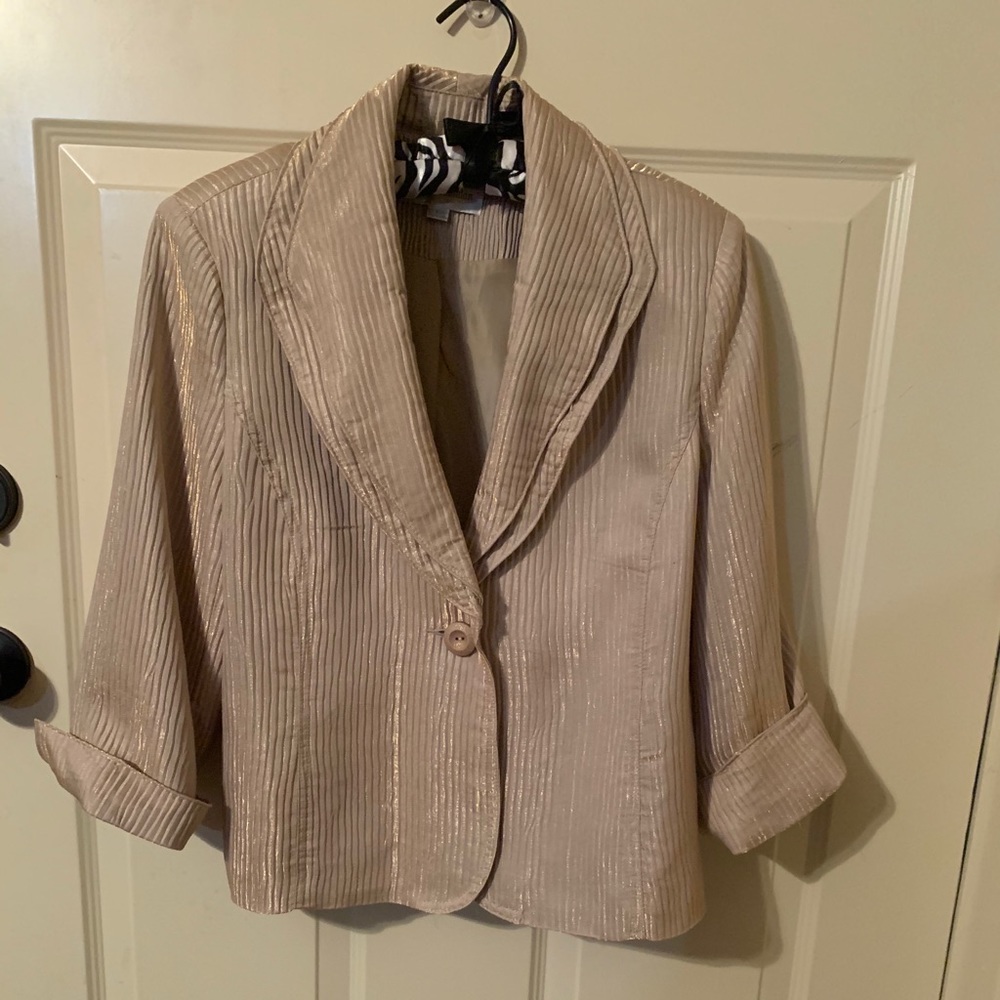 LIKE NEW‼️ Erin London Blazer